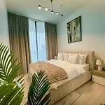 Exquisite Brand-New 1Br Apt With Spacious Balcony