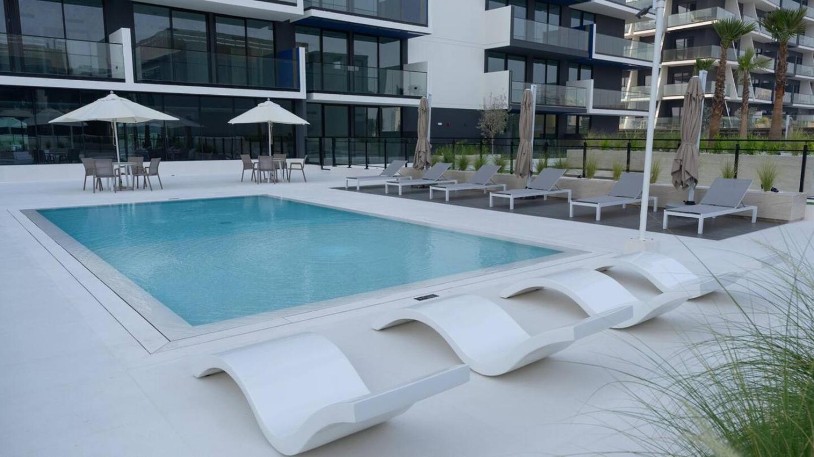 Apartment Exquisite Brand-new 1br With Spacious Balcony