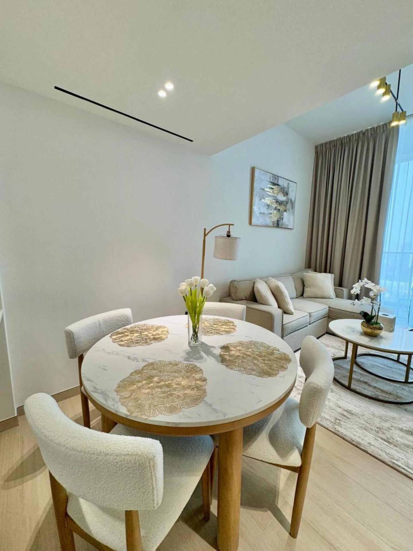 Exquisite Brand-new 1br With Spacious Balcony Dubai